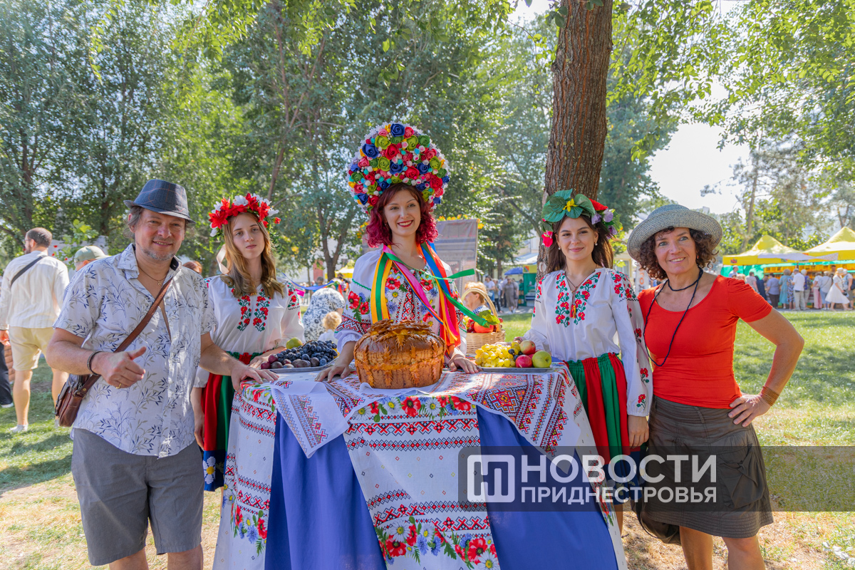 tiraspol_den_respubliki.jpg