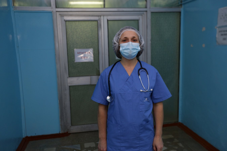 Врач Людмила Храброва