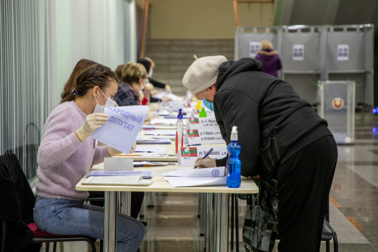 Избирательные участки были снабжены всеми средствами индвидуальной защиты