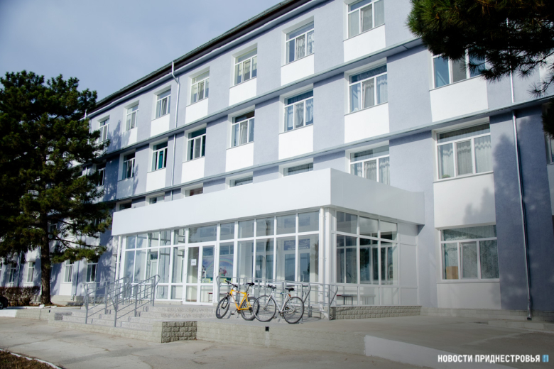 Районная поликлиника