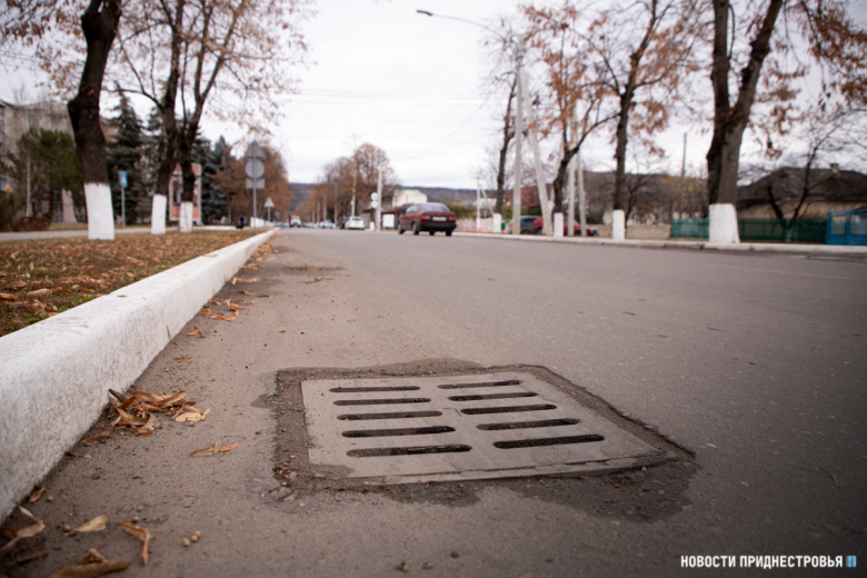 Строительство ливневой канализации.