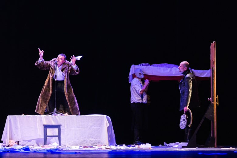  Спектакль "Смерть Тарелкина"