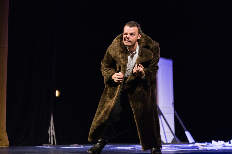  Спектакль "Смерть Тарелкина"