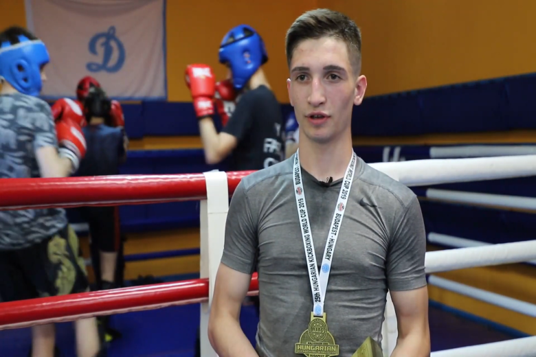 Максим Казаку