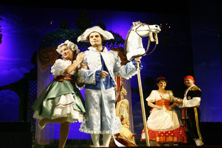 Спектакль "Безумный день или Женитьба Фигаро"